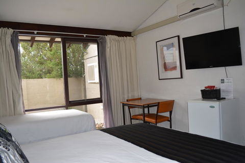The Apple Inn - Accommodation Broadbeach 33