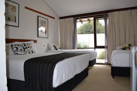 The Apple Inn - Accommodation Broadbeach 13