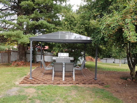 The Apple Inn - Accommodation Broadbeach 3