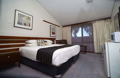 The Apple Inn - Accommodation Broadbeach 6