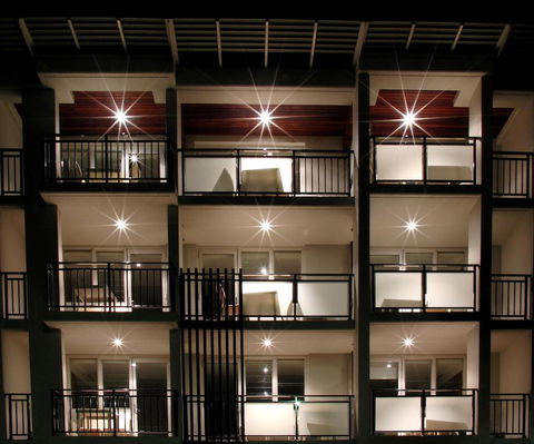 The Blenheim - Accommodation Broadbeach 0