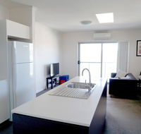 Starlight at the Vue - Accommodation Broadbeach