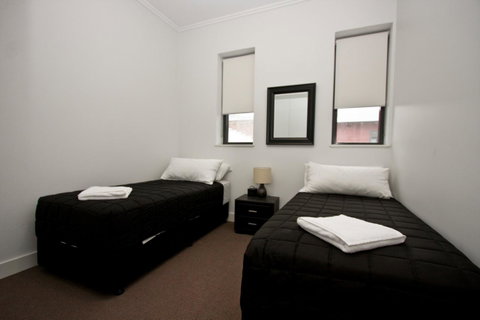 The Star Apartments - Accommodation Broadbeach 18