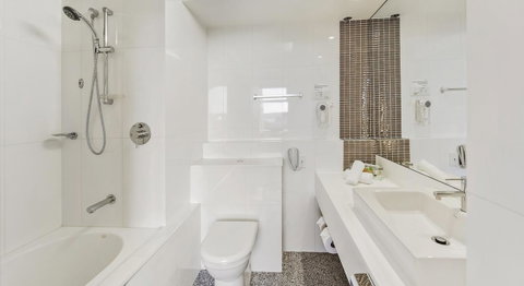 The Sydney Boulevard Hotel - Accommodation Broadbeach 6
