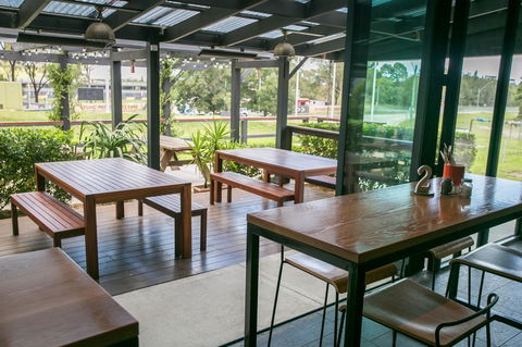 Alpha Hotel Eastern Creek - Accommodation Broadbeach 8