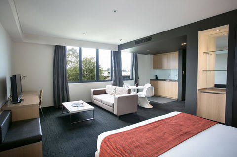 Alpha Hotel Eastern Creek - Accommodation Broadbeach 16