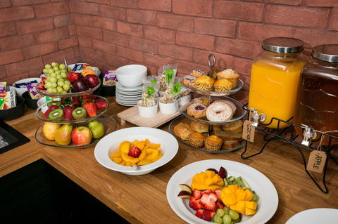 Alpha Hotel Eastern Creek - Accommodation Broadbeach 17