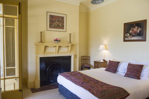 Hillview Heritage Hotel - Accommodation Broadbeach 34