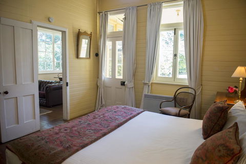 Hillview Heritage Hotel - Accommodation Broadbeach 6