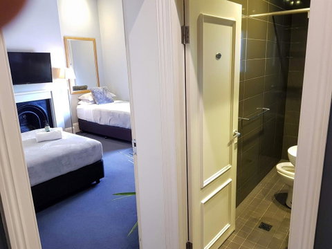 Bayswater Boutique Lodge - Accommodation Broadbeach 33
