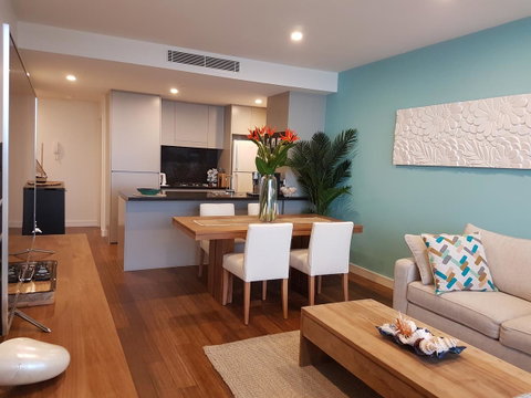 Arena Luxury Beachfront Apartment - Accommodation Broadbeach 39