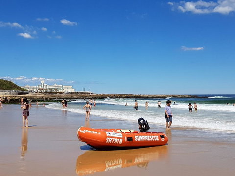 Arena Luxury Beachfront Apartment - Accommodation Broadbeach 6