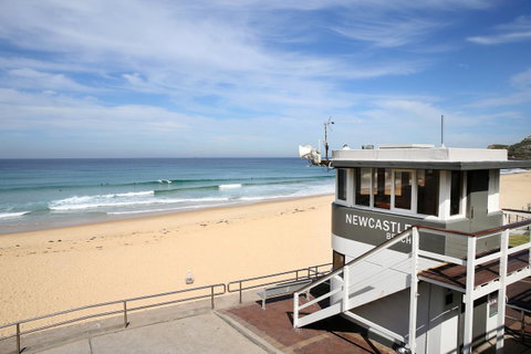 Arena Luxury Beachfront Apartment - Accommodation Broadbeach 31