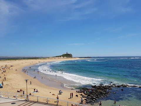 Arena Luxury Beachfront Apartment - Accommodation Broadbeach 2