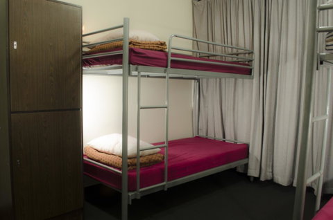 790 On George Backpackers - Accommodation Broadbeach 13
