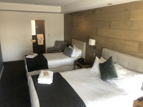 Crown Hotel Surry Hills - Accommodation Broadbeach 16