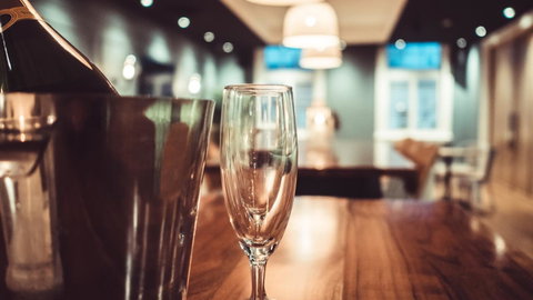 Crown Hotel Surry Hills - Accommodation Broadbeach 18