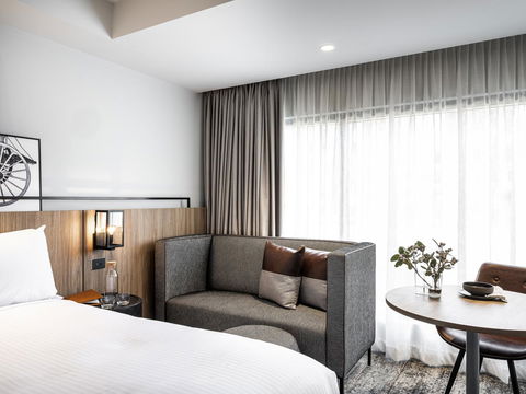 Mercure Sydney Rouse Hill - Accommodation Broadbeach 13
