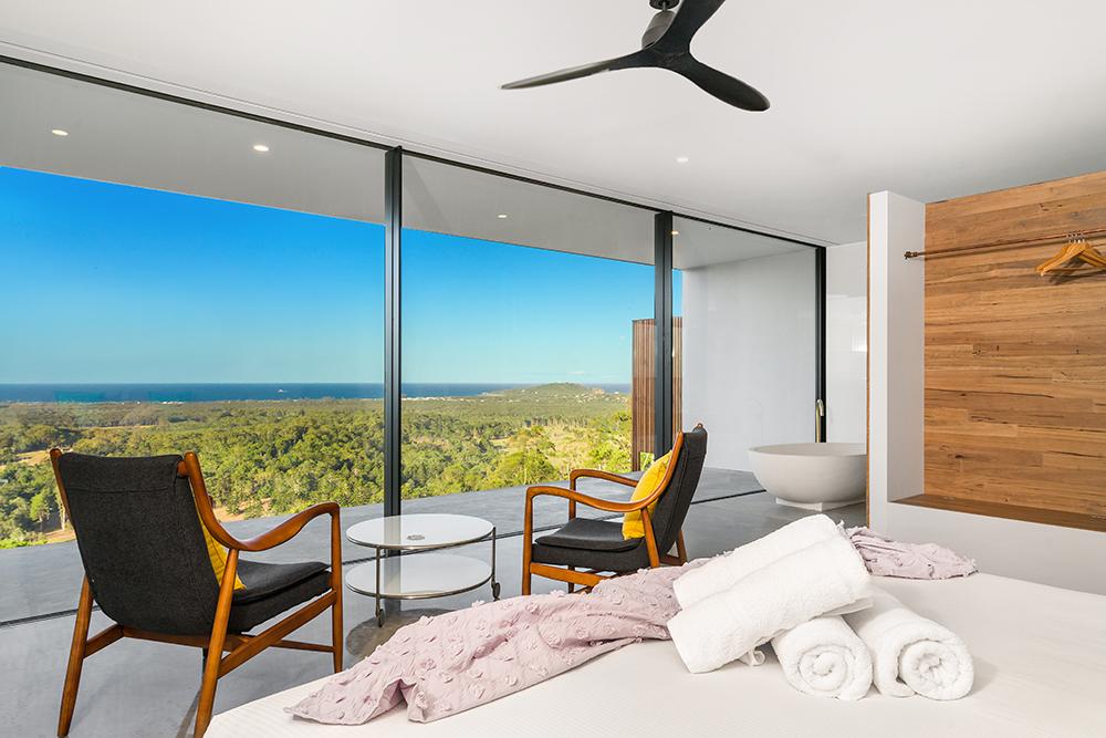 Hayters Hill NSW Accommodation Broadbeach