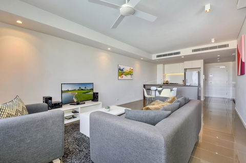 Astra Apartments Darwin - Accommodation Broadbeach 9