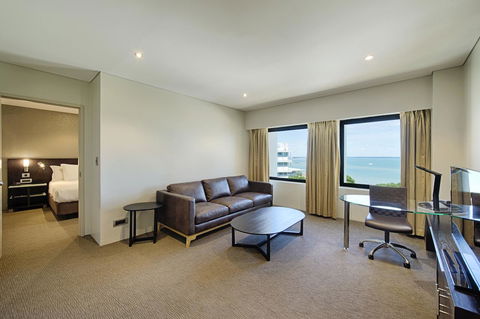 Hilton Darwin - Accommodation Broadbeach 12