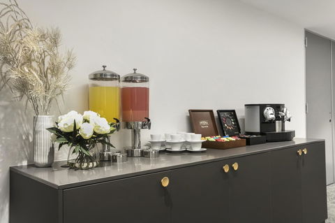 Quest Canberra City Walk - Accommodation Broadbeach 3