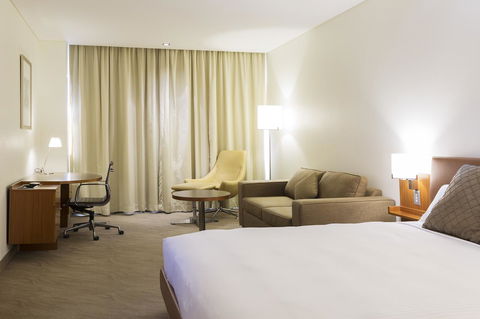 Novotel Canberra - Accommodation Broadbeach 33