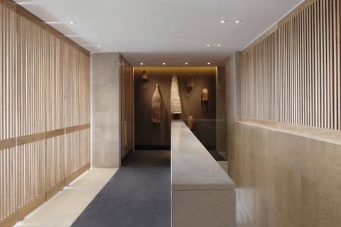 Hotel Realm - Accommodation Broadbeach 21