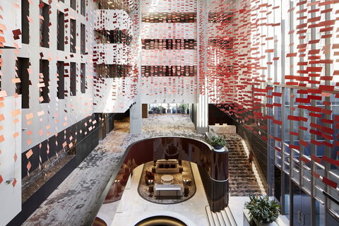 Hotel Realm - Accommodation Broadbeach 1