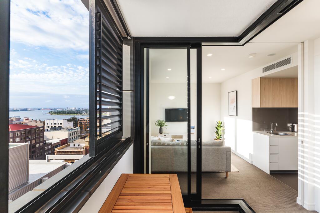 Newcastle NSW Accommodation Broadbeach