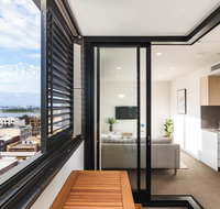 Boutique Apartment In Highly Sought After Arena - Accommodation Broadbeach