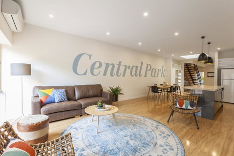 Boutique Stays - Central Park, South Melbourne Townhouse - Accommodation Broadbeach 0