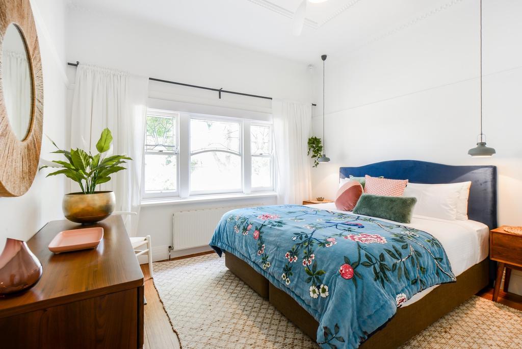 Northcote South ACT Accommodation Broadbeach