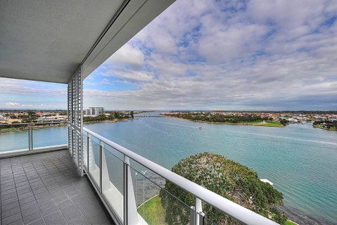 Bridgepoint 1105 - Accommodation Broadbeach 2