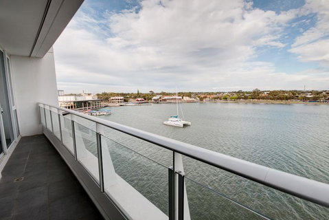 Bridgepoint 502 - Accommodation Broadbeach 2
