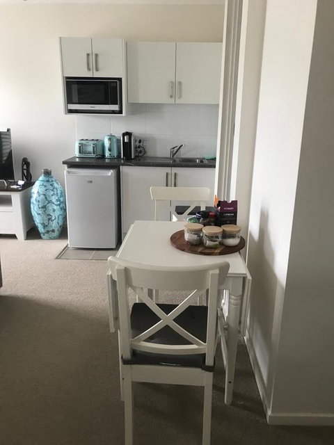 Broughton Views - Accommodation Broadbeach 3