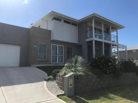 Broughton Views - Accommodation Broadbeach 0