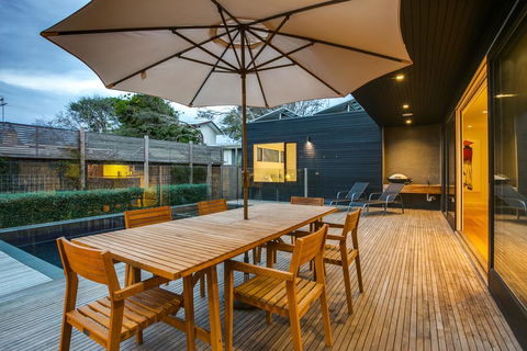 C-Escape - Accommodation Broadbeach 2