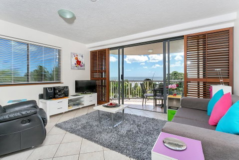 Cairns Esplanade Apartment - Accommodation Broadbeach 2