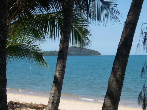 Calypso Corner. - Accommodation Broadbeach 2
