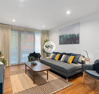 Cardigan Relaxing 2Bed2Bath Apt with Free Wifi - Accommodation Broadbeach
