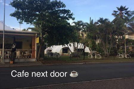 Casablanca Dome Trinity Beach - Accommodation Broadbeach 1