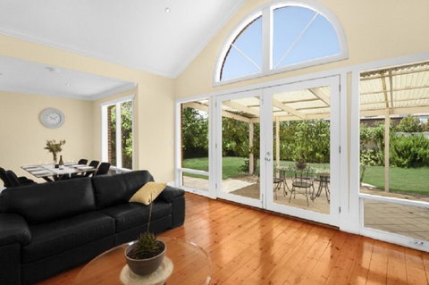 City To Beach - Free WIFI - Free 3 Car Parking - Great Location - Accommodation Broadbeach 0