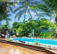 Coconut Blue Front - Palm Cove - Accommodation Broadbeach