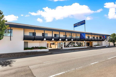 Comfort Inn & Suites Manhattan - Accommodation Broadbeach 1