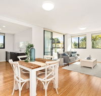 Convenience and comfort in Rosehill - Accommodation Broadbeach