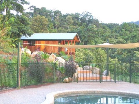 Coral Sea Views - Accommodation Broadbeach 0