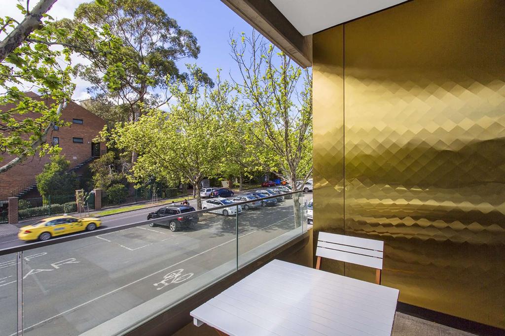 Carlton VIC Accommodation Broadbeach