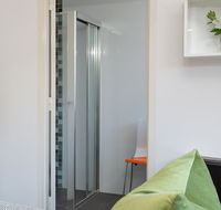 Cosy and Bright Studio Next to Westmead Hospital - Accommodation Broadbeach