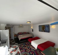 Cosy units convenient fit all needs - Accommodation Broadbeach